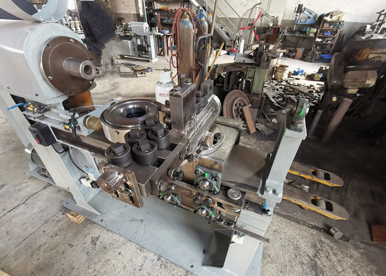 Corte de alta velocidade de Brad Nail Making Machine Automatic da arruela de pressão